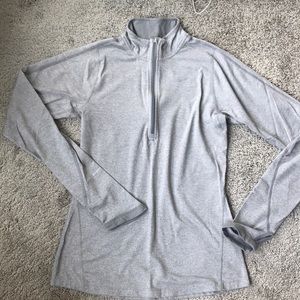 NIKE Running Dri-Fit. Half Zip Pullover.